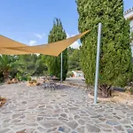 Sol Y Luna Villa *